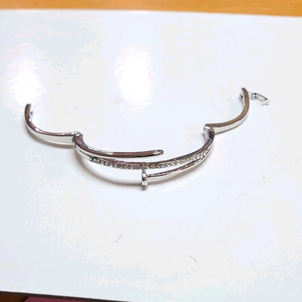 🔥🔥🔥 STAINLESS STEEL BRACELET FOR WOMEN 🔥🔥🔥